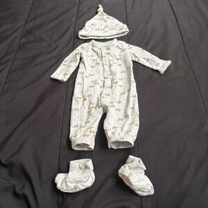 Child Of Mine Made By Carter's 4 Piece Bear Set